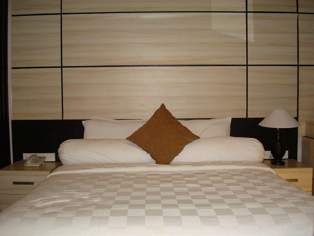 Ap Suite Apartment Kuta Lombok Εξωτερικό φωτογραφία