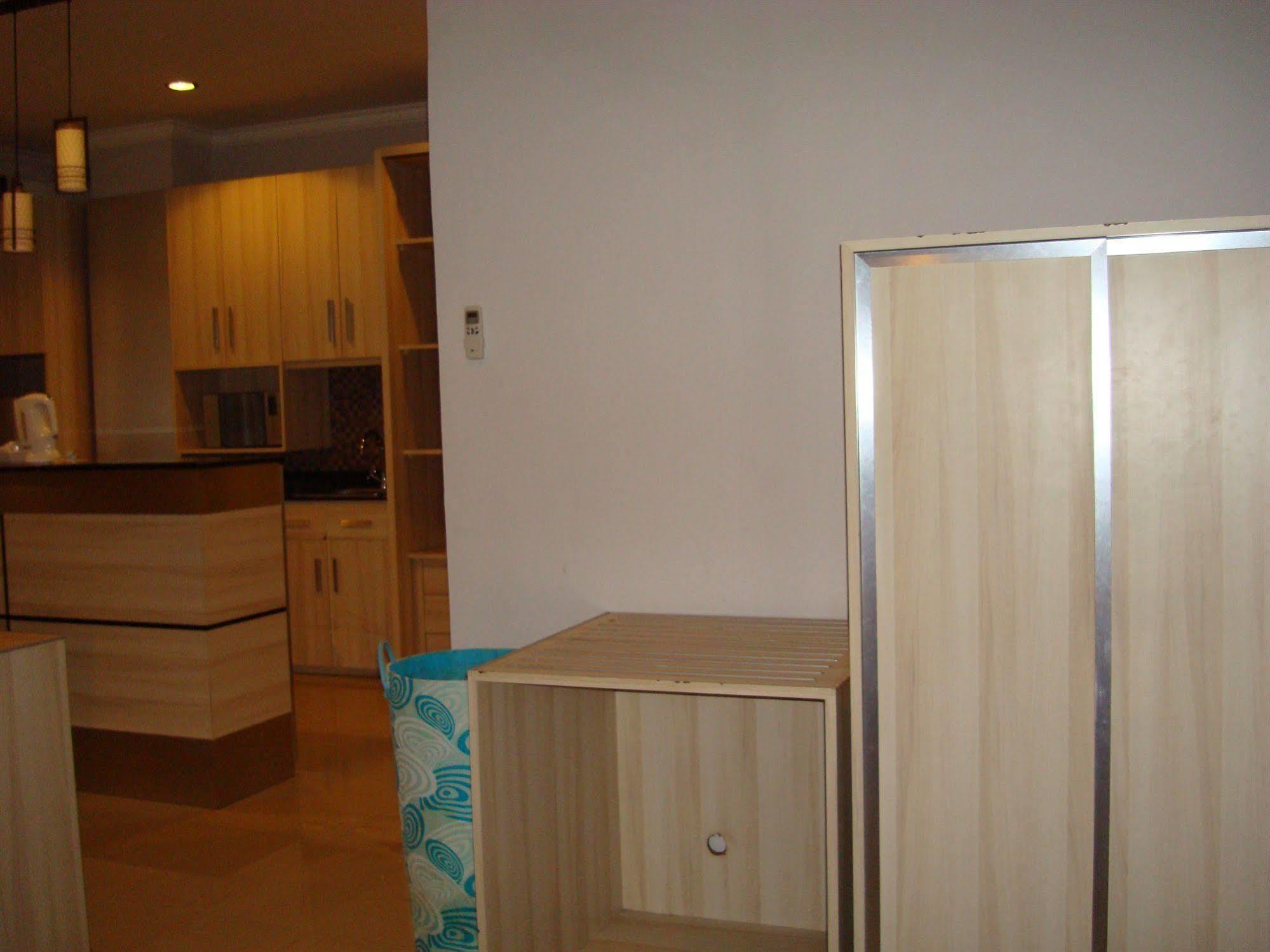 Ap Suite Apartment Kuta Lombok Εξωτερικό φωτογραφία