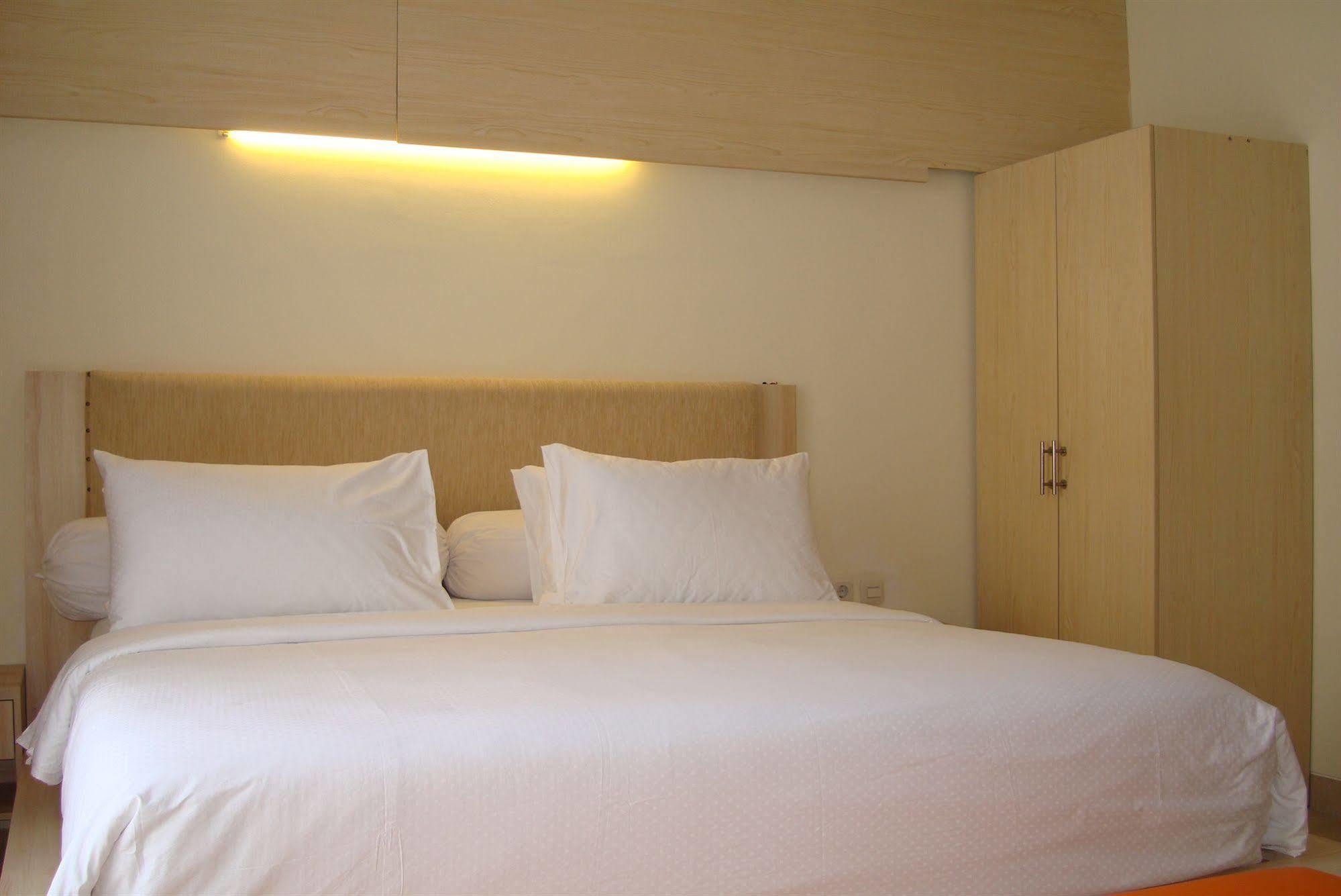 Ap Suite Apartment Kuta Lombok Εξωτερικό φωτογραφία